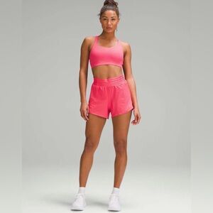 NWT Lululemon Hotty Hot High-Rise Lined Short 4"
Glaze Pink